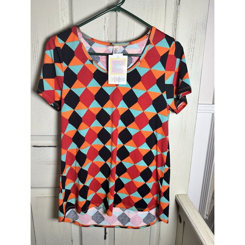 Lularoe NWT Gigi Shirt Geometric Pattern Sz S